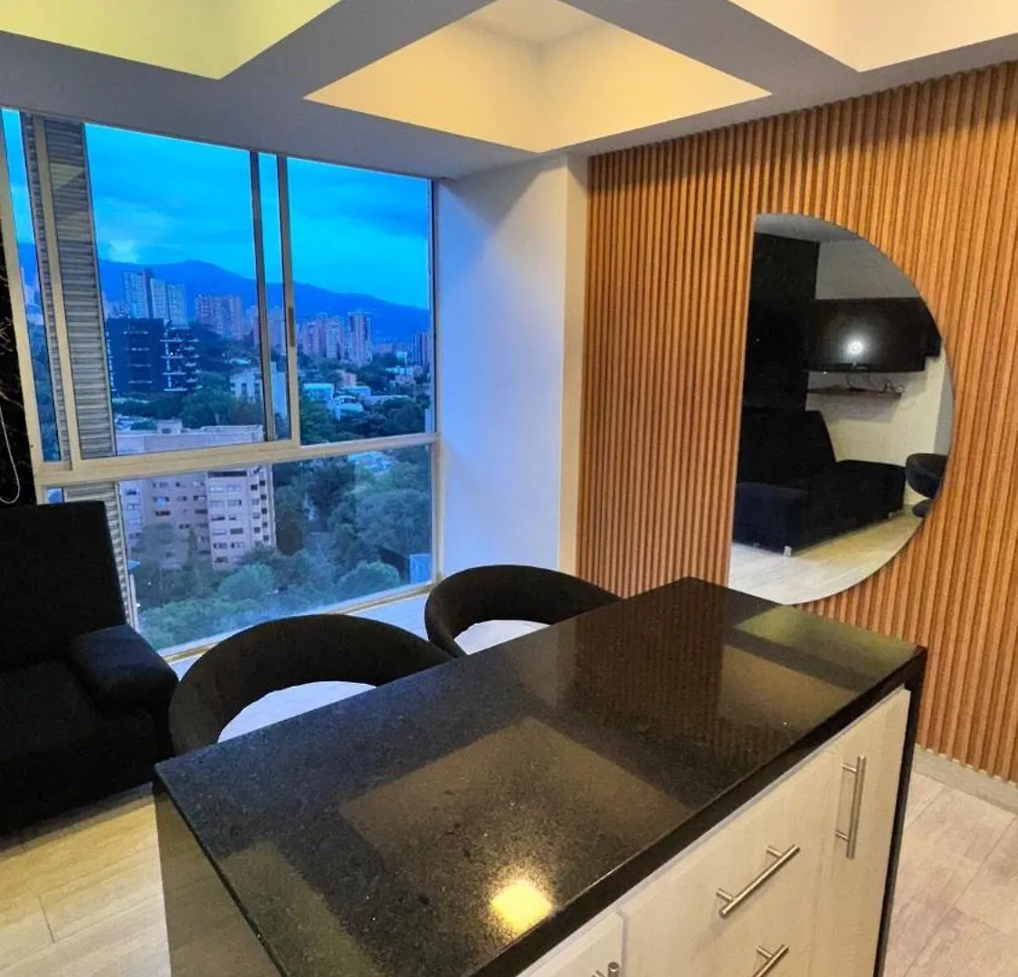 Apto De Lujo Poblado Medellín Colombia
