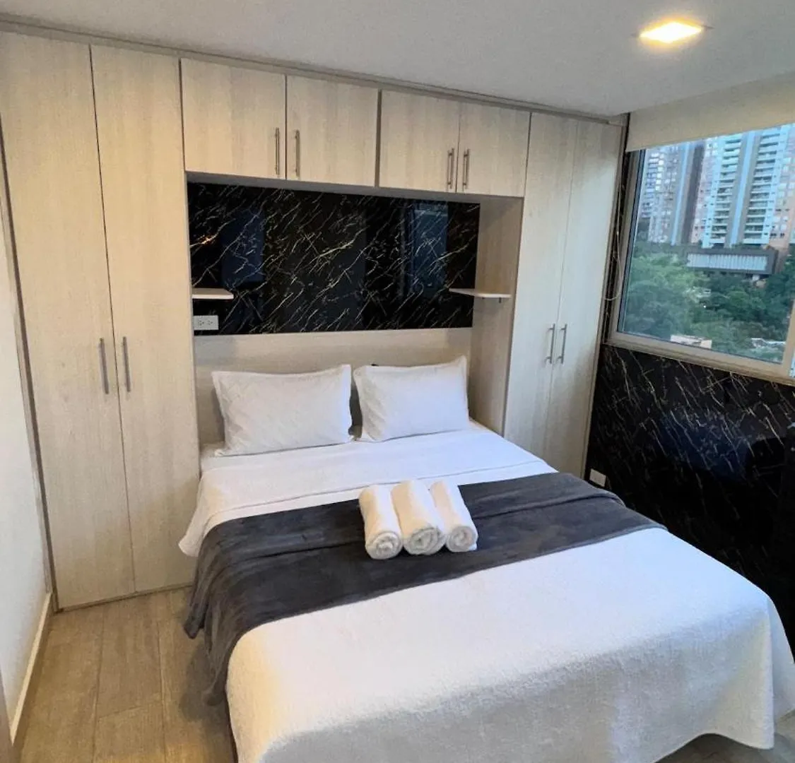 Apto De Lujo Poblado Medellín Appartement