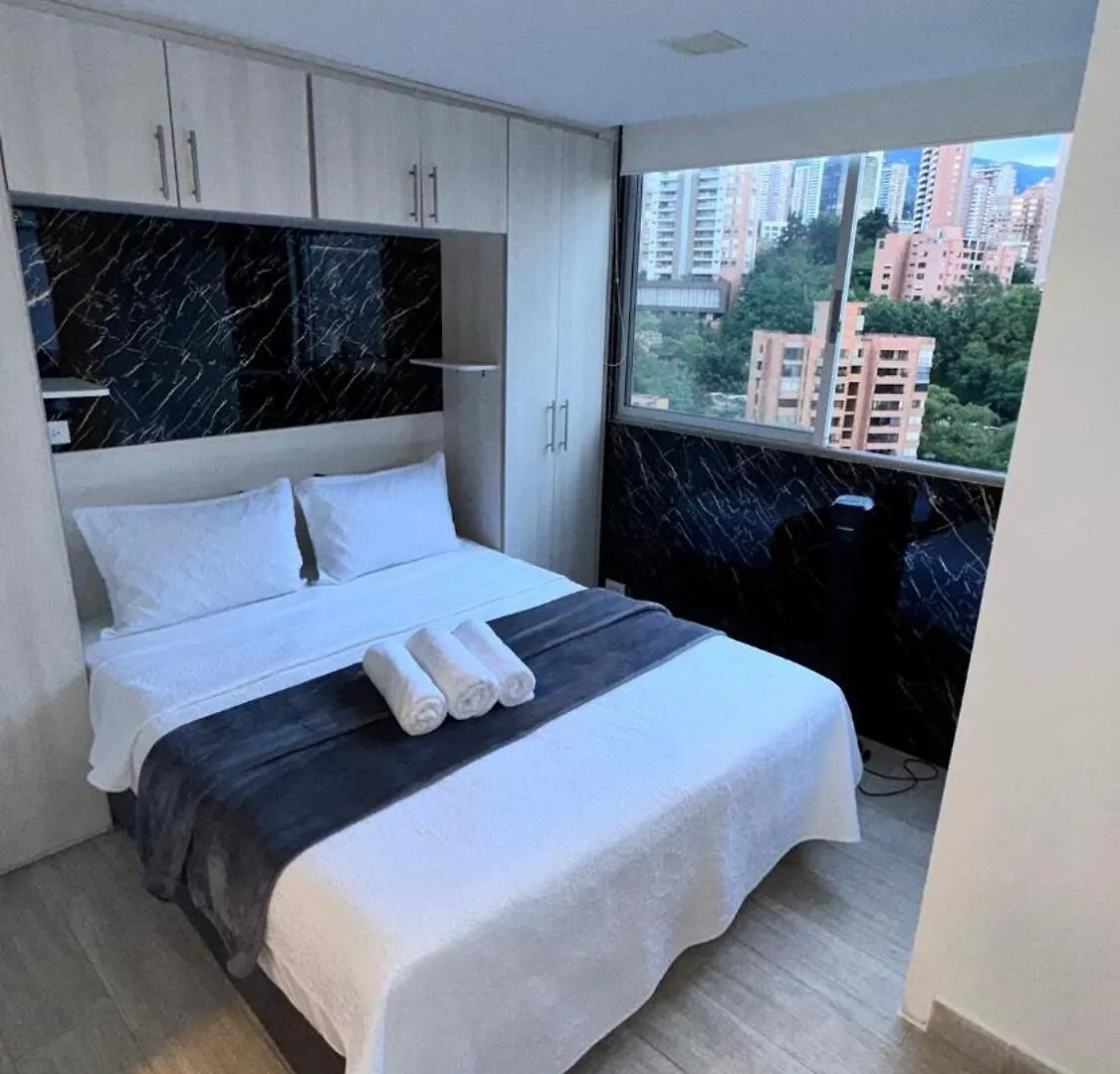 Apto De Lujo Poblado Medellín